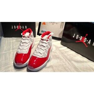 Nike Air Jordan Retro 11 XI Cherry White Black Varsity Red 2022 Men Size 9.5